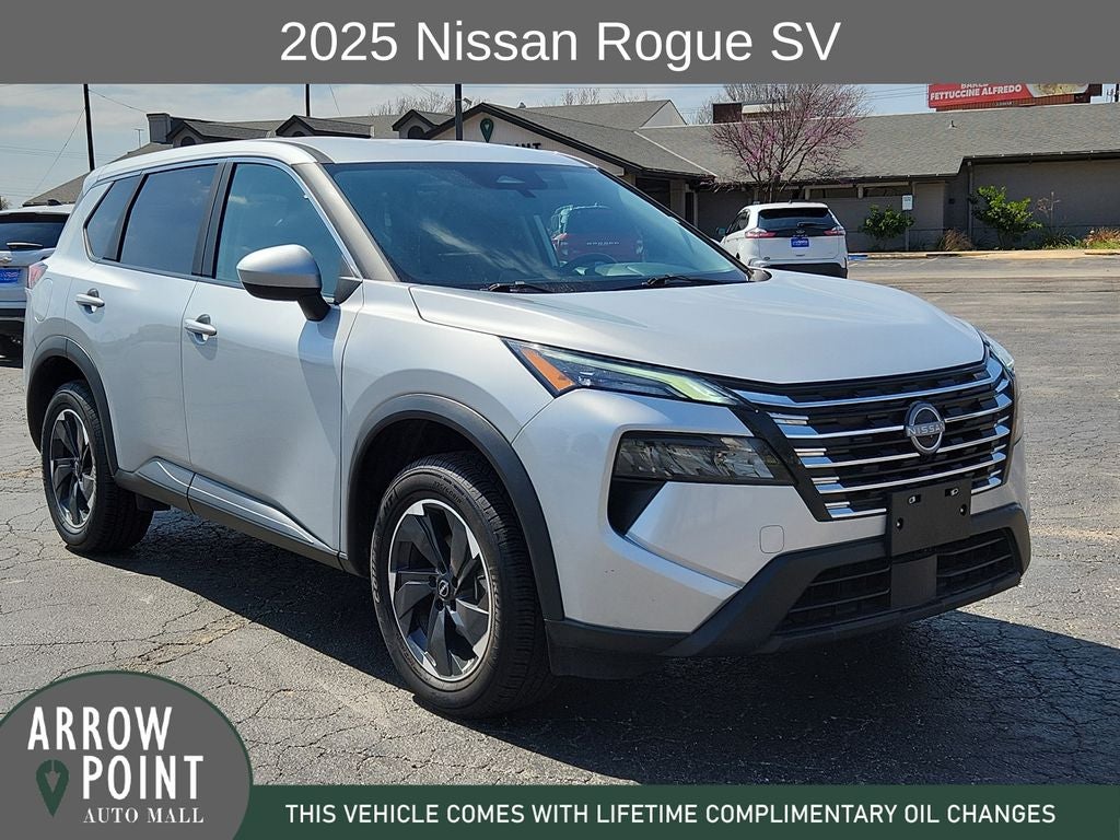 2025 Nissan Rogue SV