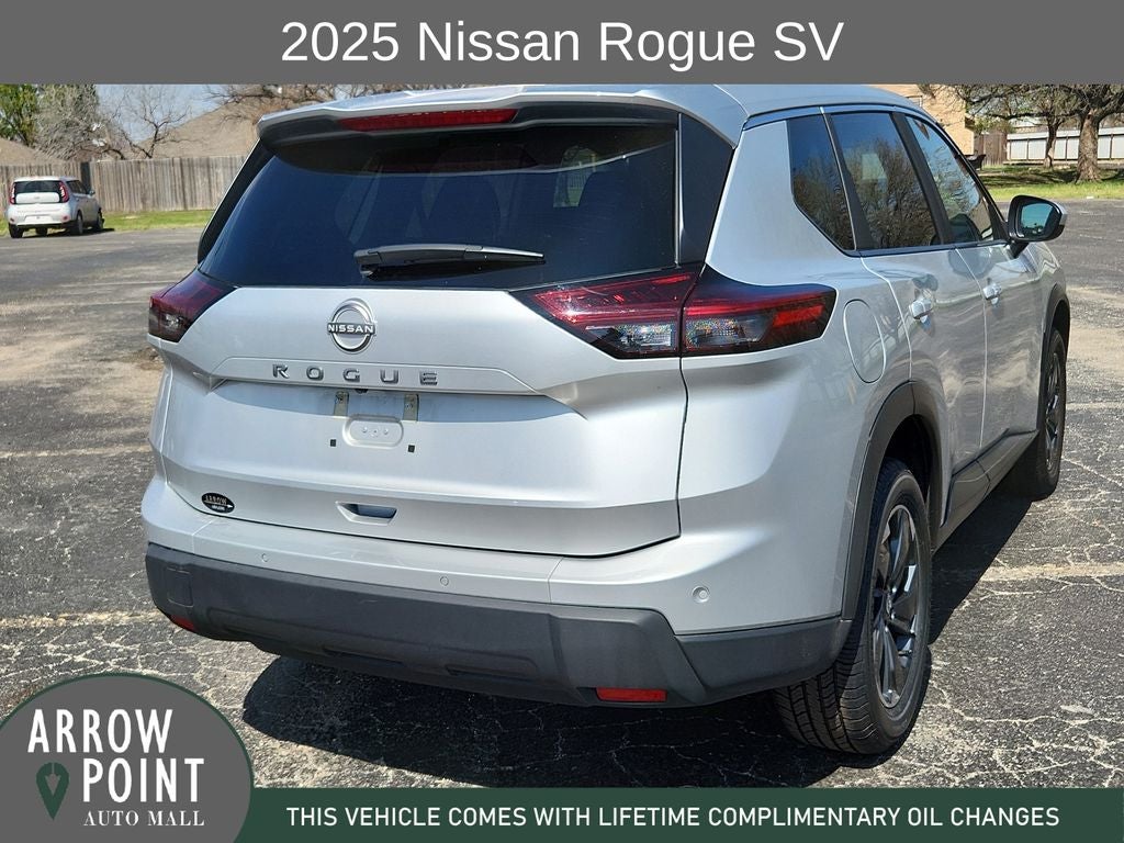 2025 Nissan Rogue SV