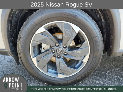 2025 Nissan Rogue SV