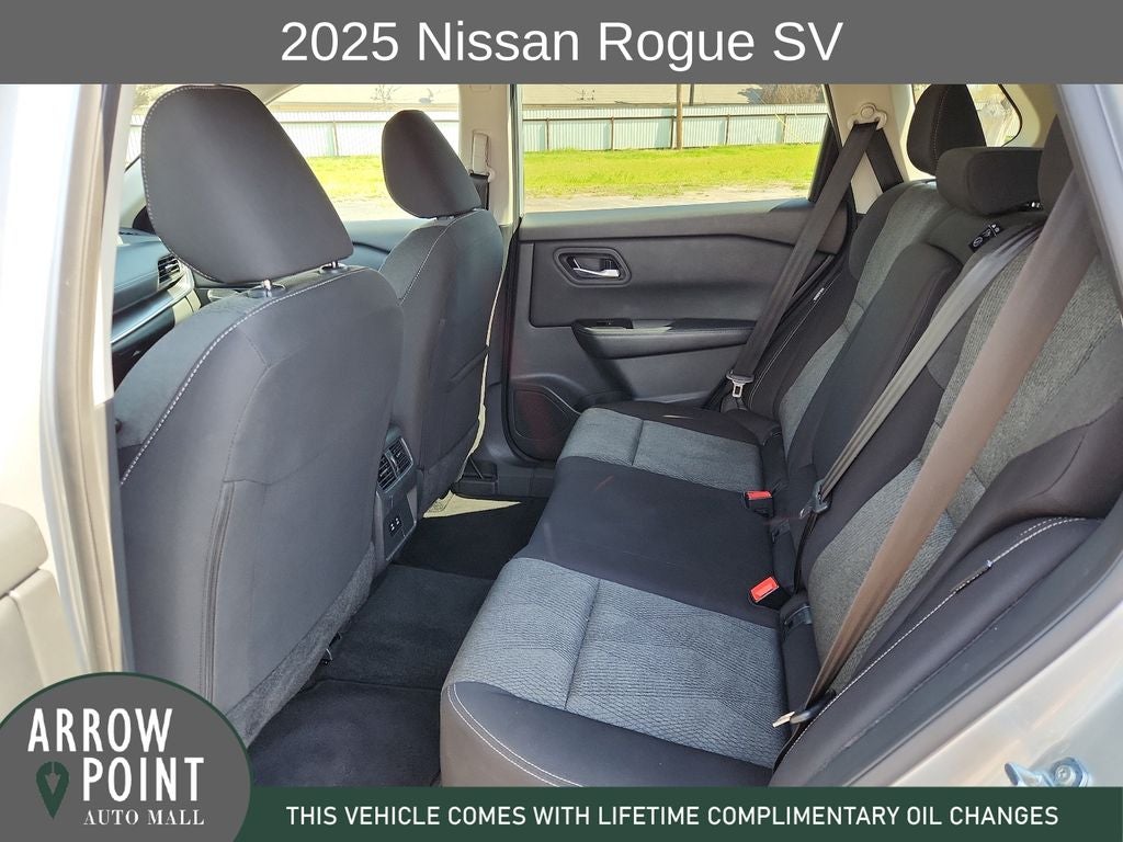 2025 Nissan Rogue SV