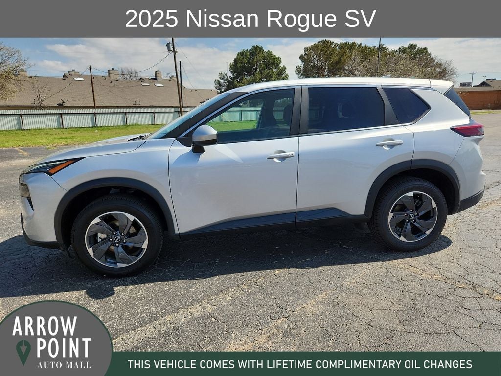 2025 Nissan Rogue SV