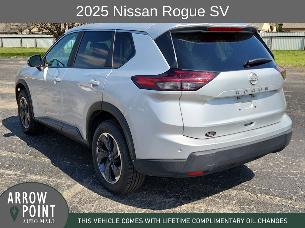2025 Nissan Rogue SV