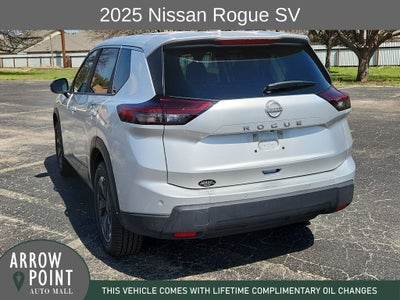 2025 Nissan Rogue SV