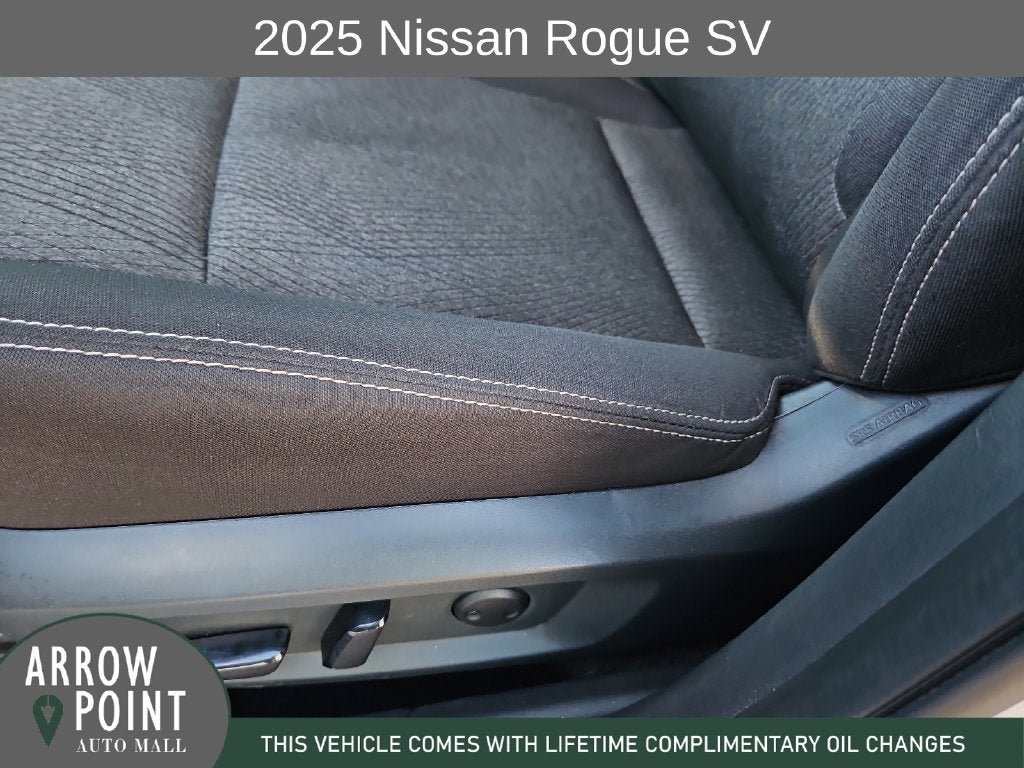 2025 Nissan Rogue SV