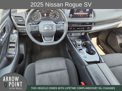 2025 Nissan Rogue SV