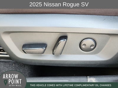 2025 Nissan Rogue SV