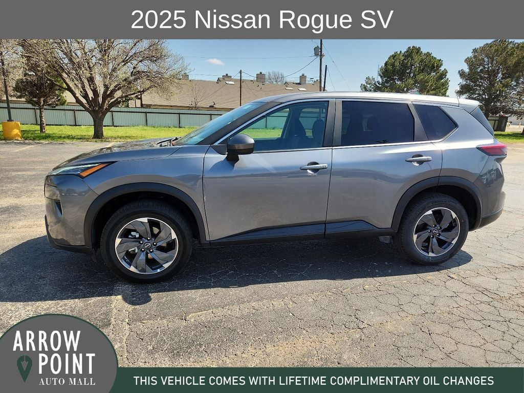 2025 Nissan Rogue SV