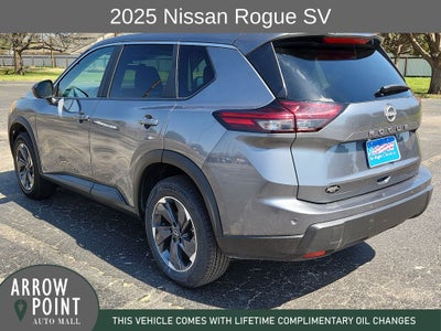 2025 Nissan Rogue SV