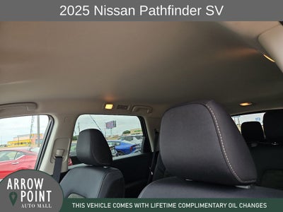 2025 Nissan Pathfinder SV