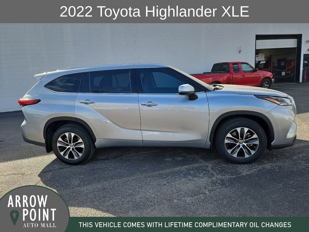 2022 Toyota Highlander XLE
