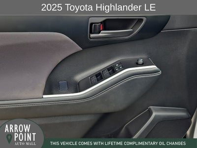 2025 Toyota Highlander LE