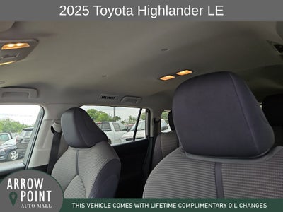 2025 Toyota Highlander LE