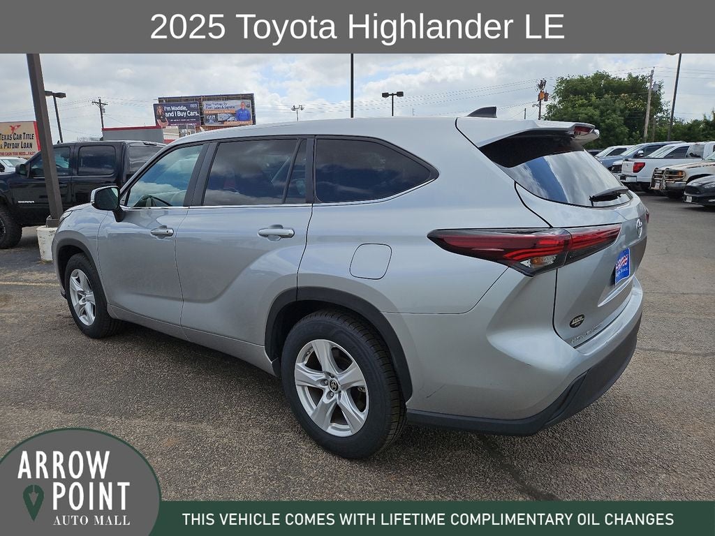2025 Toyota Highlander LE
