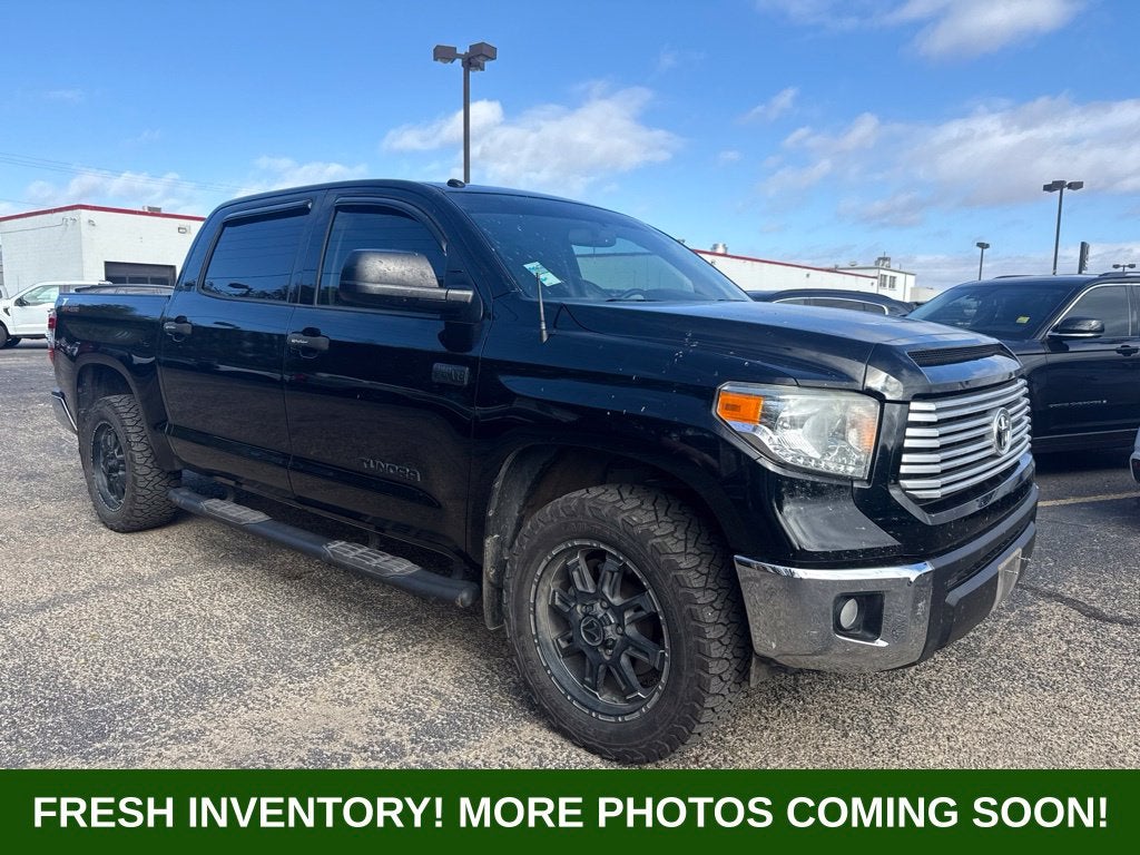 2017 Toyota Tundra SR5