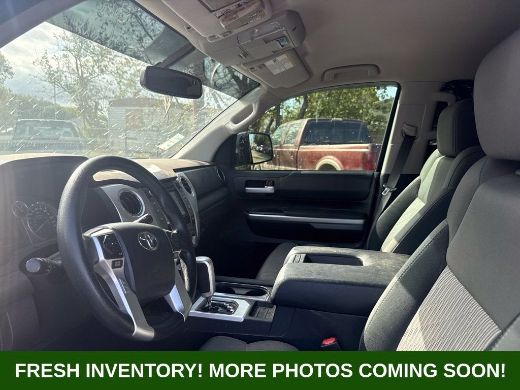 2017 Toyota Tundra SR5