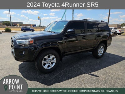 2024 Toyota 4Runner SR5