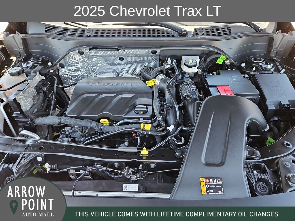 2025 Chevrolet Trax LT - Photo 14