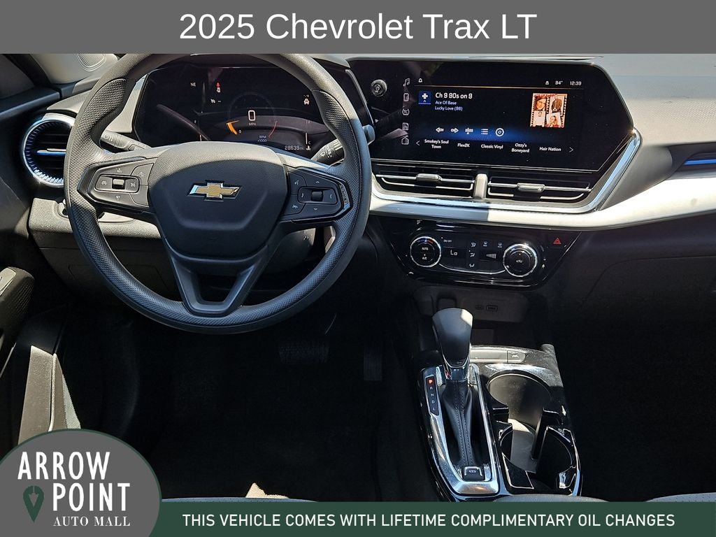 2025 Chevrolet Trax LT - Photo 20