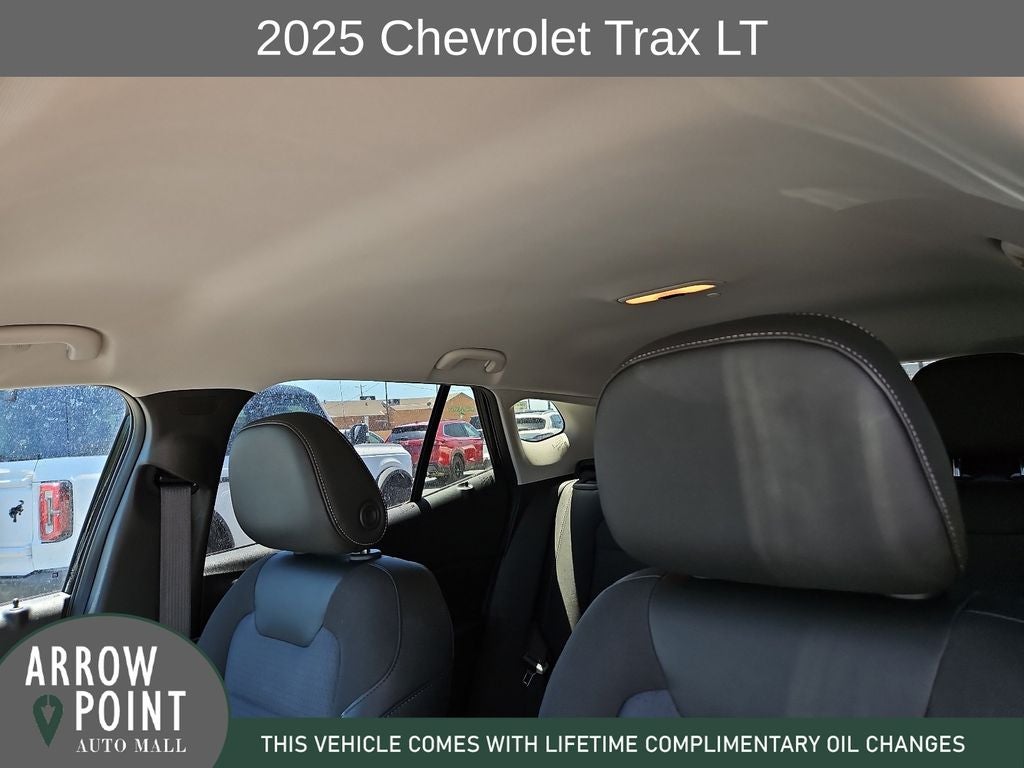2025 Chevrolet Trax LT - Photo 22