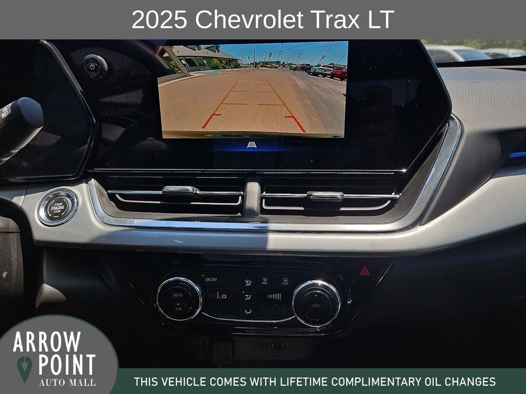 2025 Chevrolet Trax LT - Photo 24