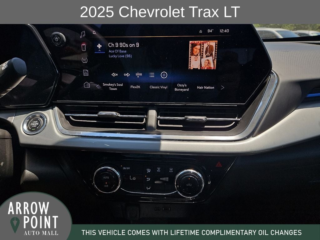 2025 Chevrolet Trax LT - Photo 25