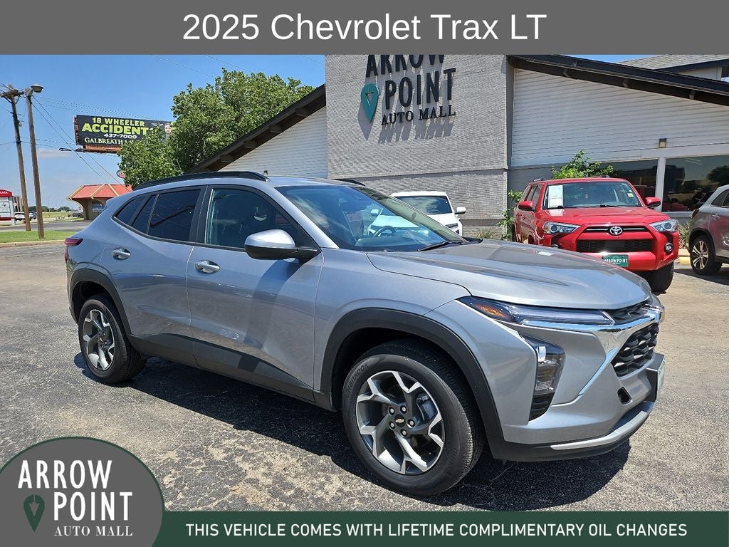 2025 Chevrolet Trax LT