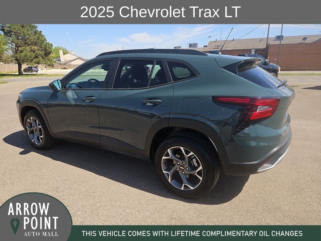 2025 Chevrolet Trax LT