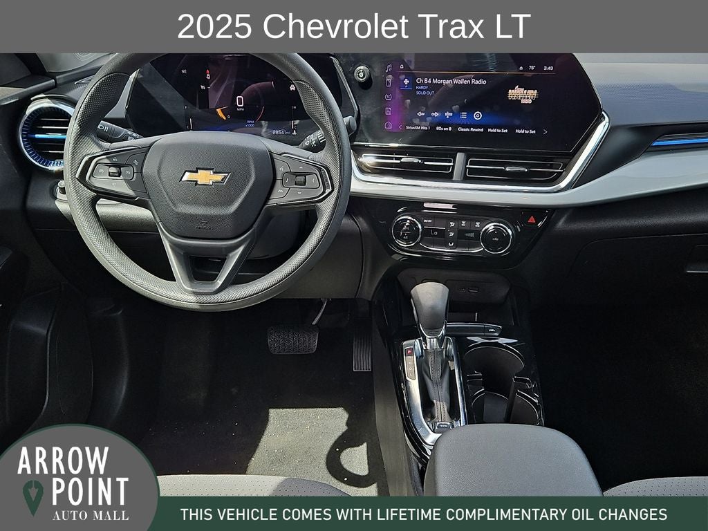 2025 Chevrolet Trax LT